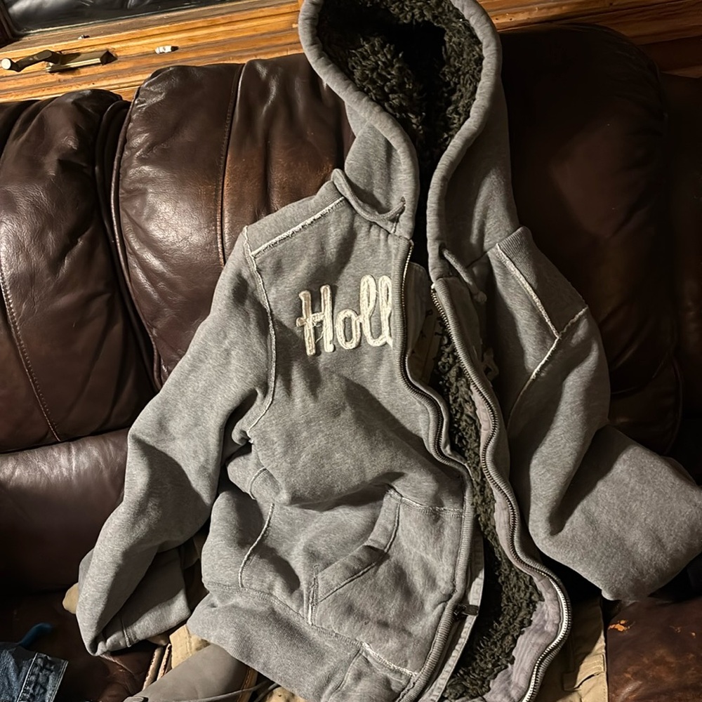 Mens Hollister zipperd front Sherpa lined hooded jacket size large